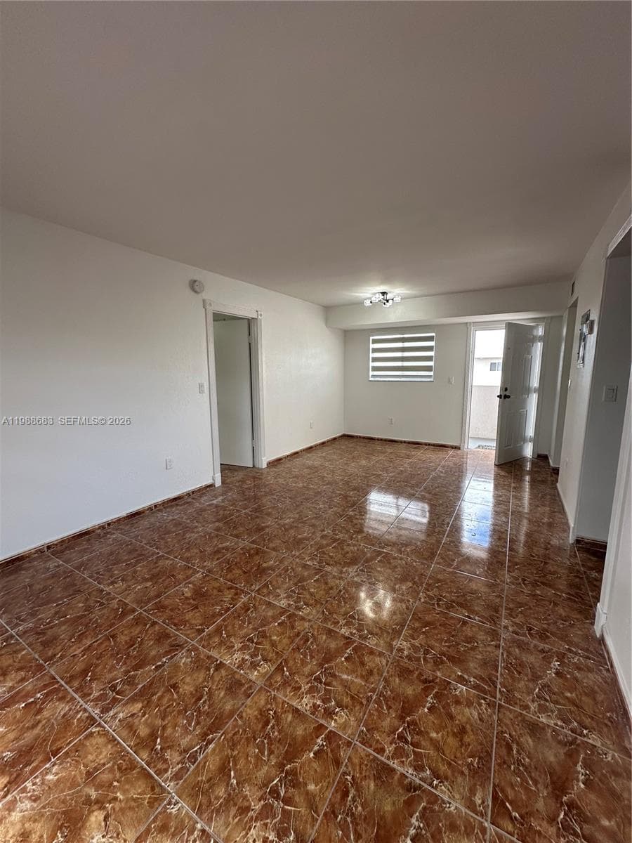 6091 W 22nd Ct # 408, Hialeah FL 33016 — 4