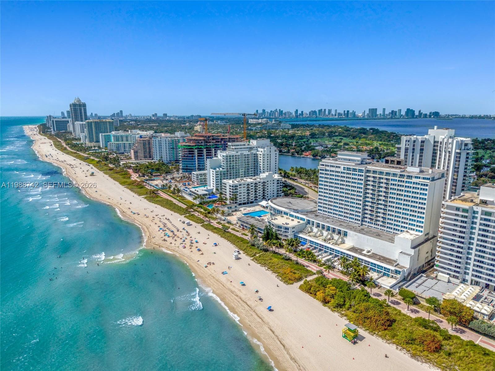 5445 Collins Ave, Miami Beach FL 33140 — 27