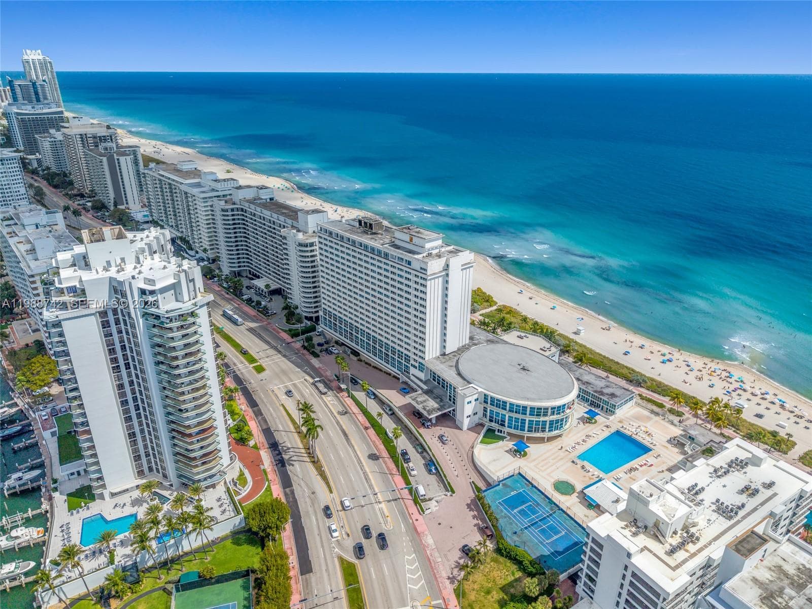 5445 Collins Ave, Miami Beach FL 33140 — 28