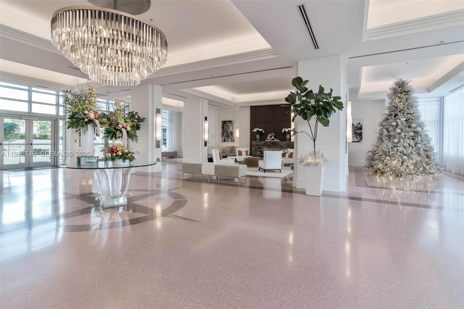 3737 Collins Ave # 203, Miami Beach FL 33140 — 2