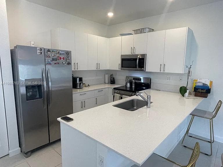 728 SE 14th Ct, Homestead FL 33034 — 5