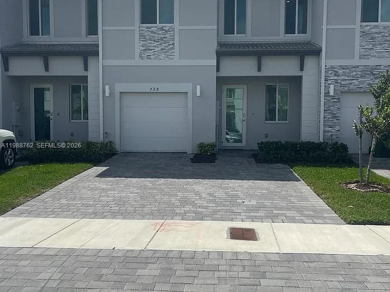 728 SE 14th Ct, Homestead FL 33034 — 4