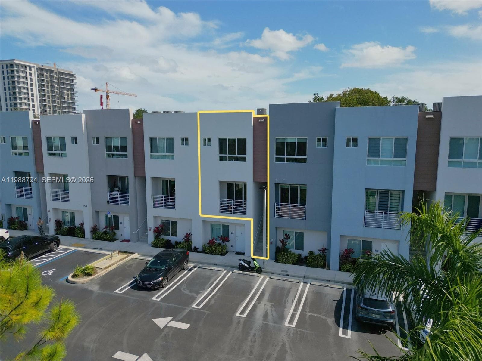 2505 NE 193rd St # 4208, Miami FL 33180 — 2