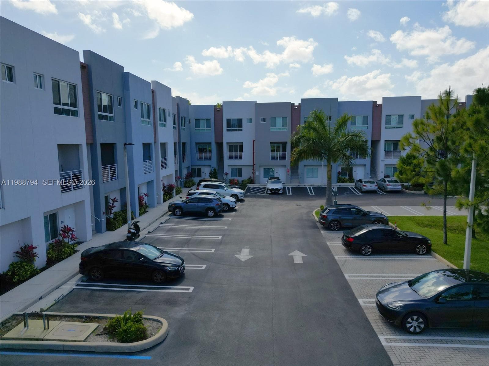 2505 NE 193rd St # 4208, Miami FL 33180 — 7