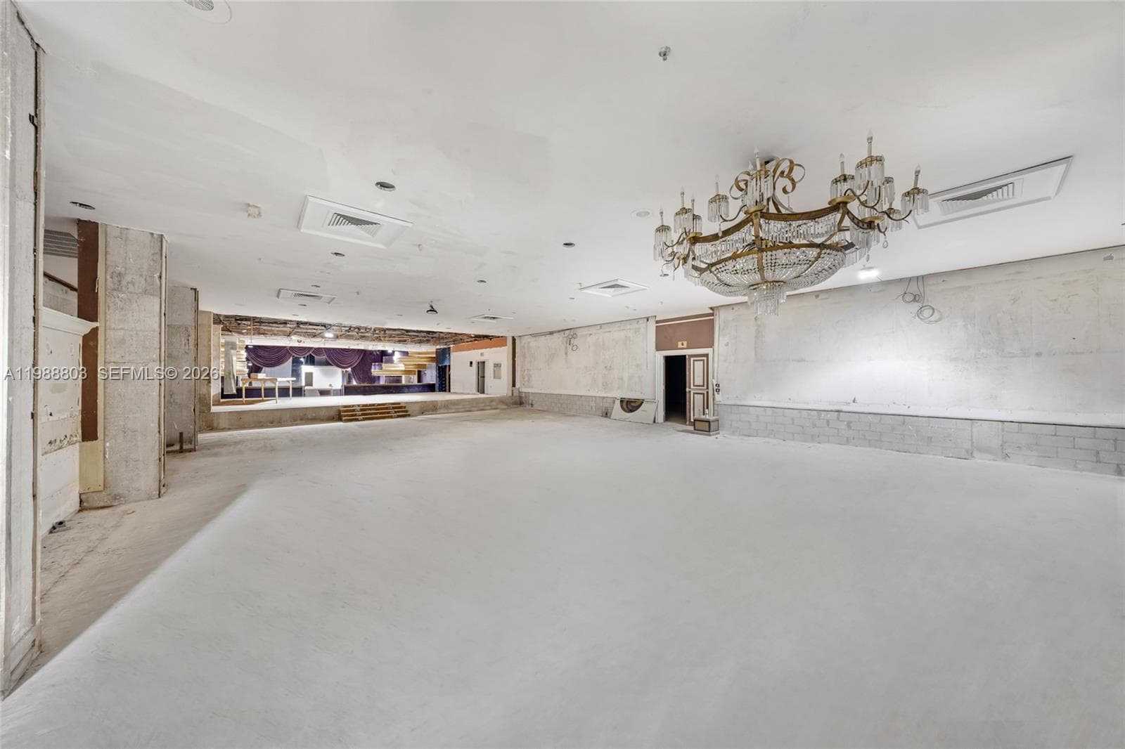 5445 Collins Ave, Miami Beach FL 33140 — 14