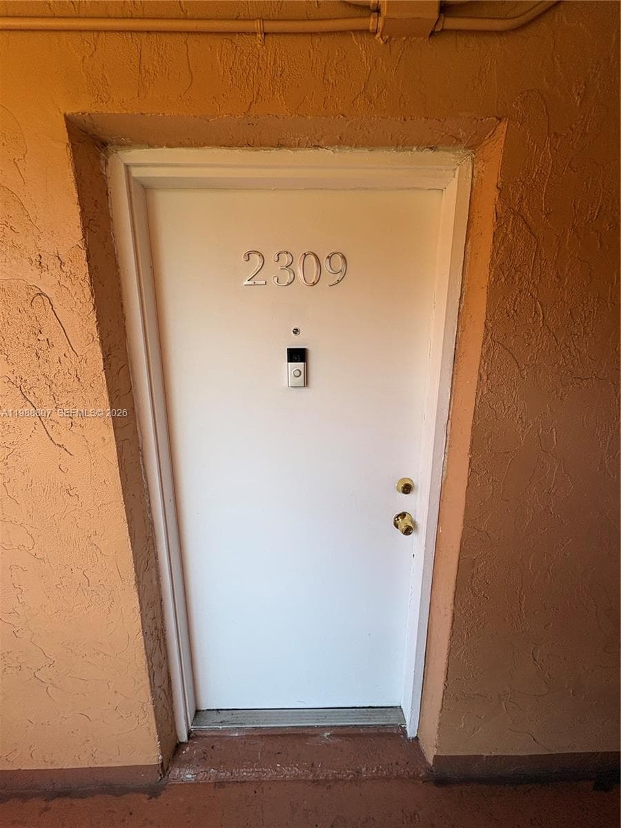 1950 W 56th St # 2309D, Hialeah FL 33012 — 17
