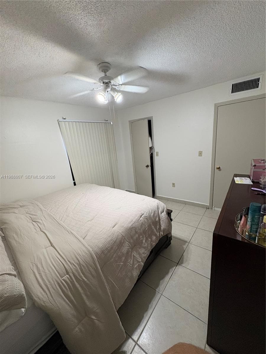 1950 W 56th St # 2309D, Hialeah FL 33012 — 11