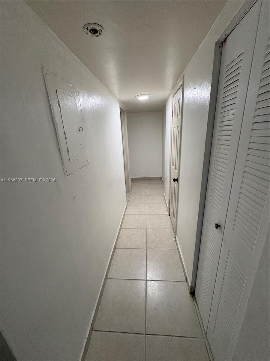 1950 W 56th St # 2309D, Hialeah FL 33012 — 8