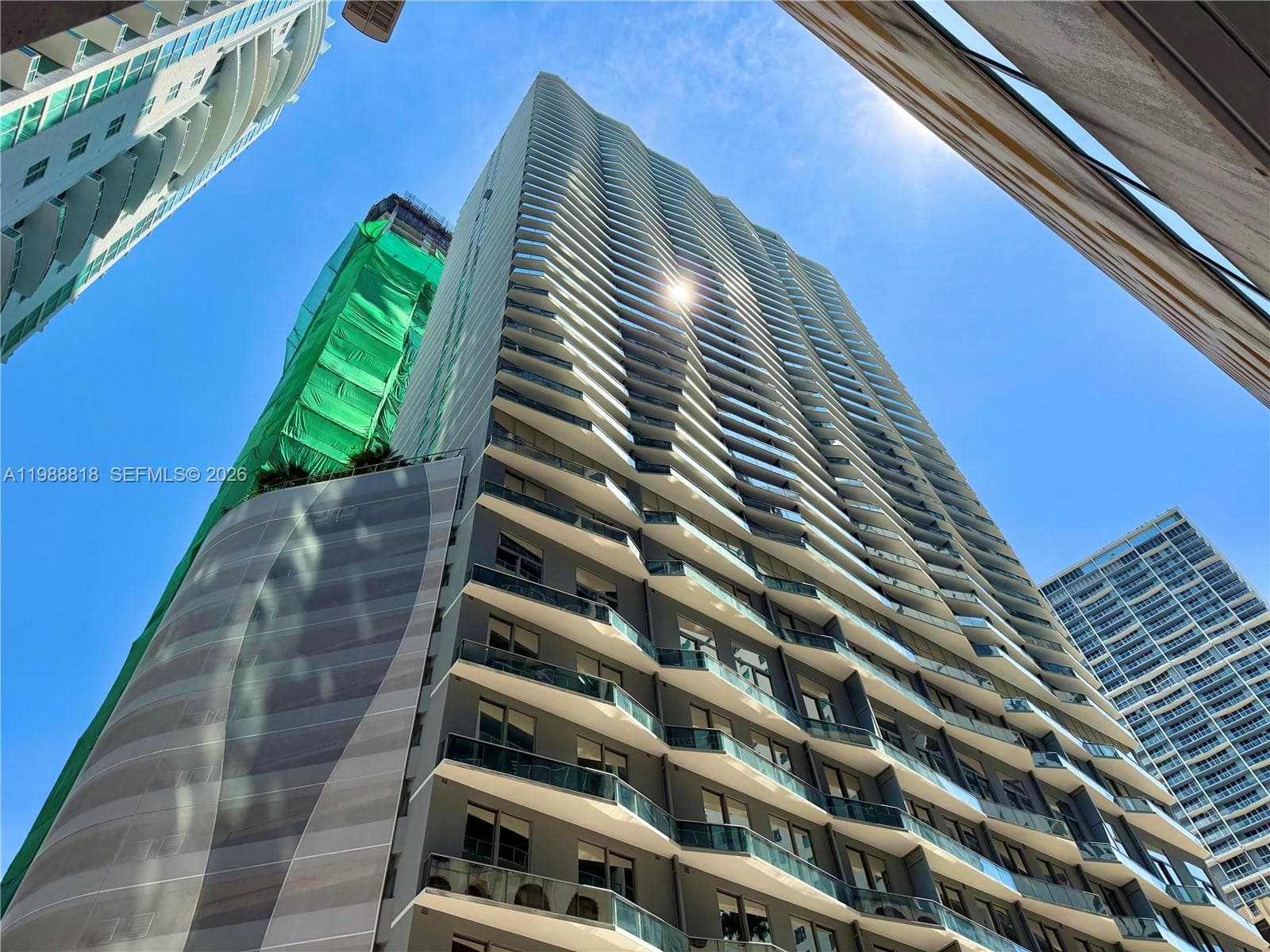 77 SE 5th St # 1615, Miami FL 33131 — 1