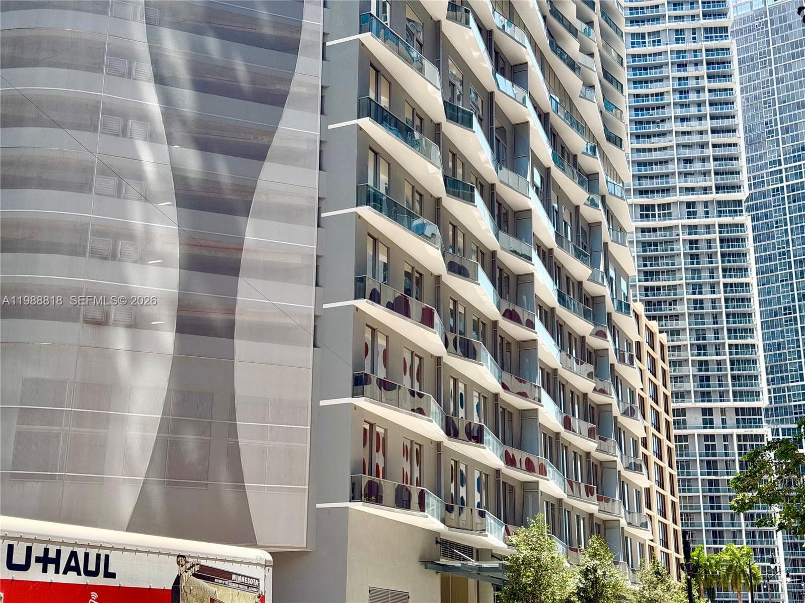 77 SE 5th St # 1615, Miami FL 33131 — 24