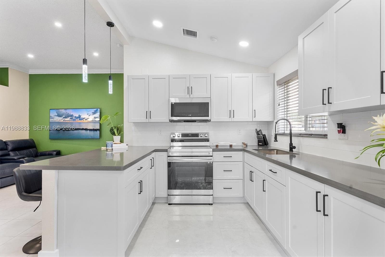 19031 NW 54th Ave, Miami Gardens FL 33055 — 6