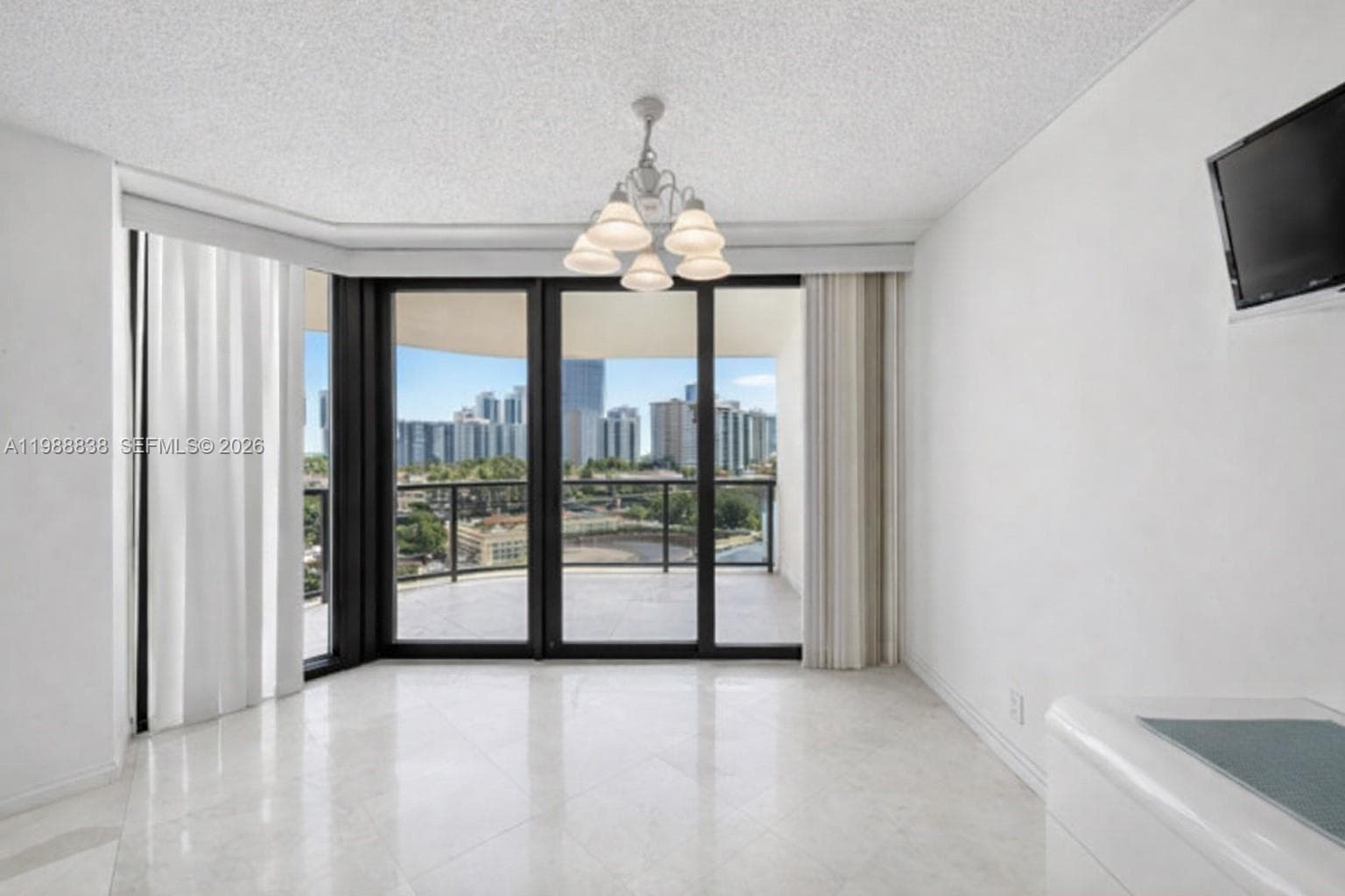 19667 Turnberry Way # 6A, Aventura FL 33180 — 15