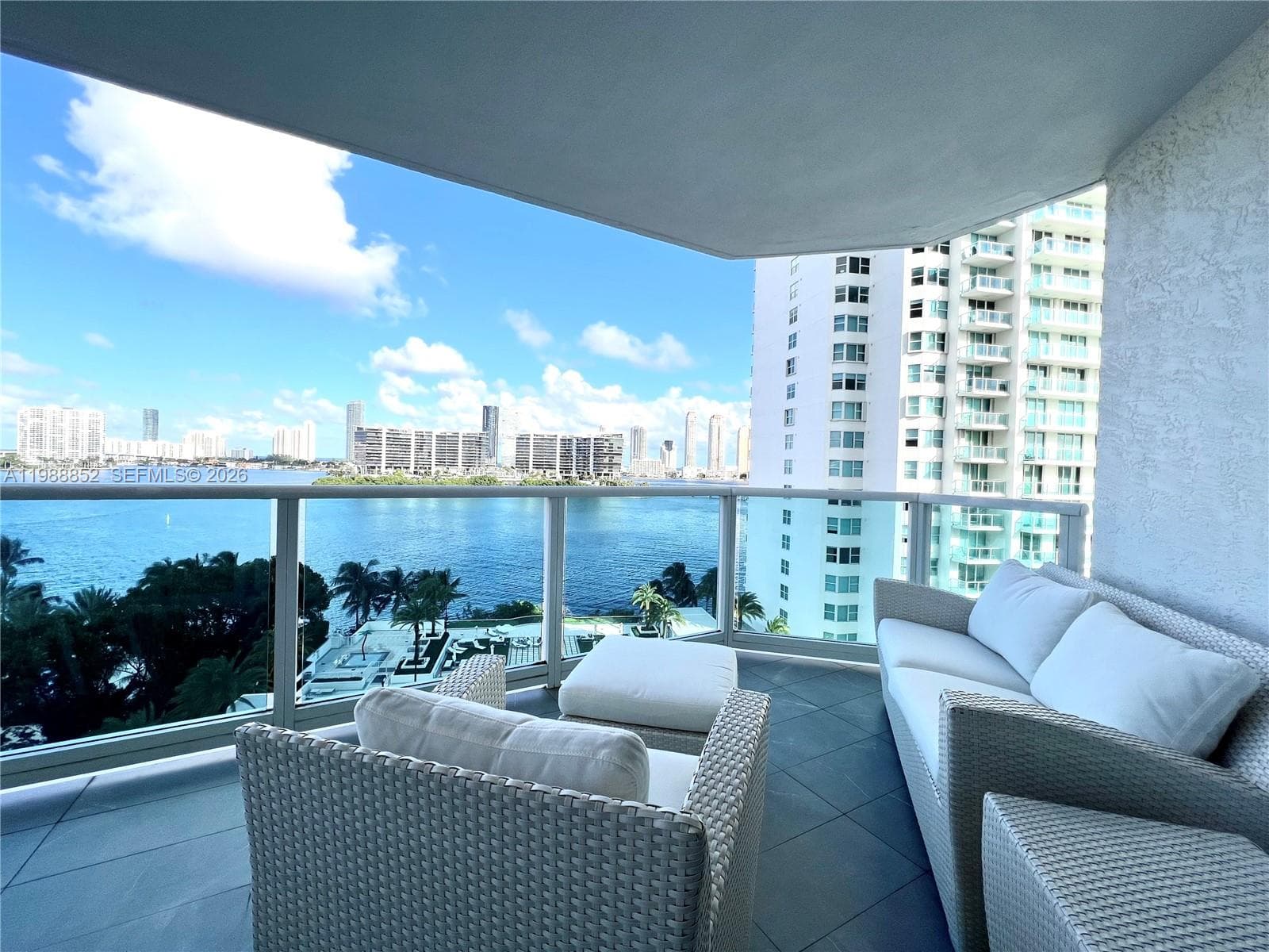 3301 NE 183rd St # 905, Aventura FL 33160 — 47