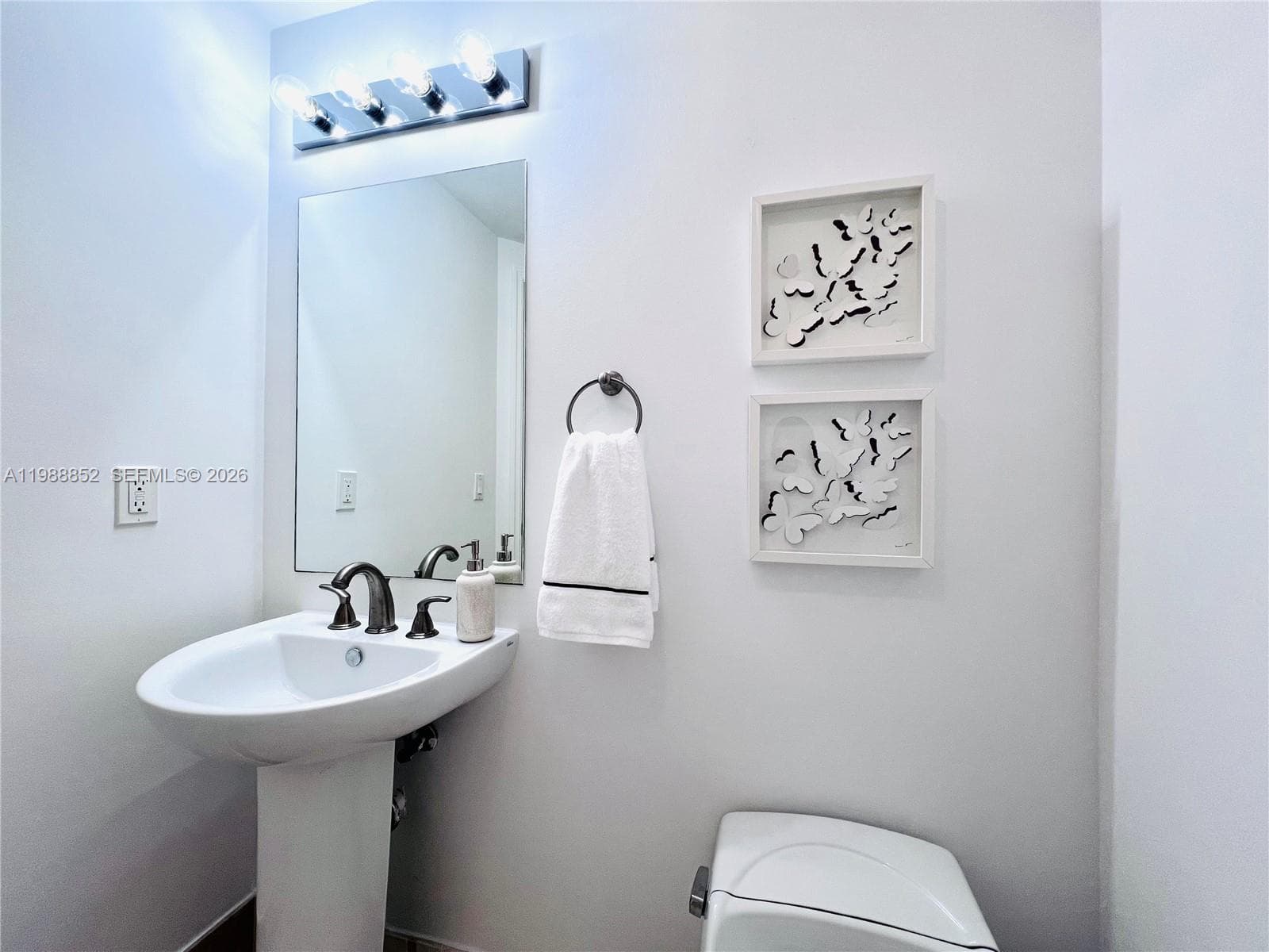 3301 NE 183rd St # 905, Aventura FL 33160 — 43