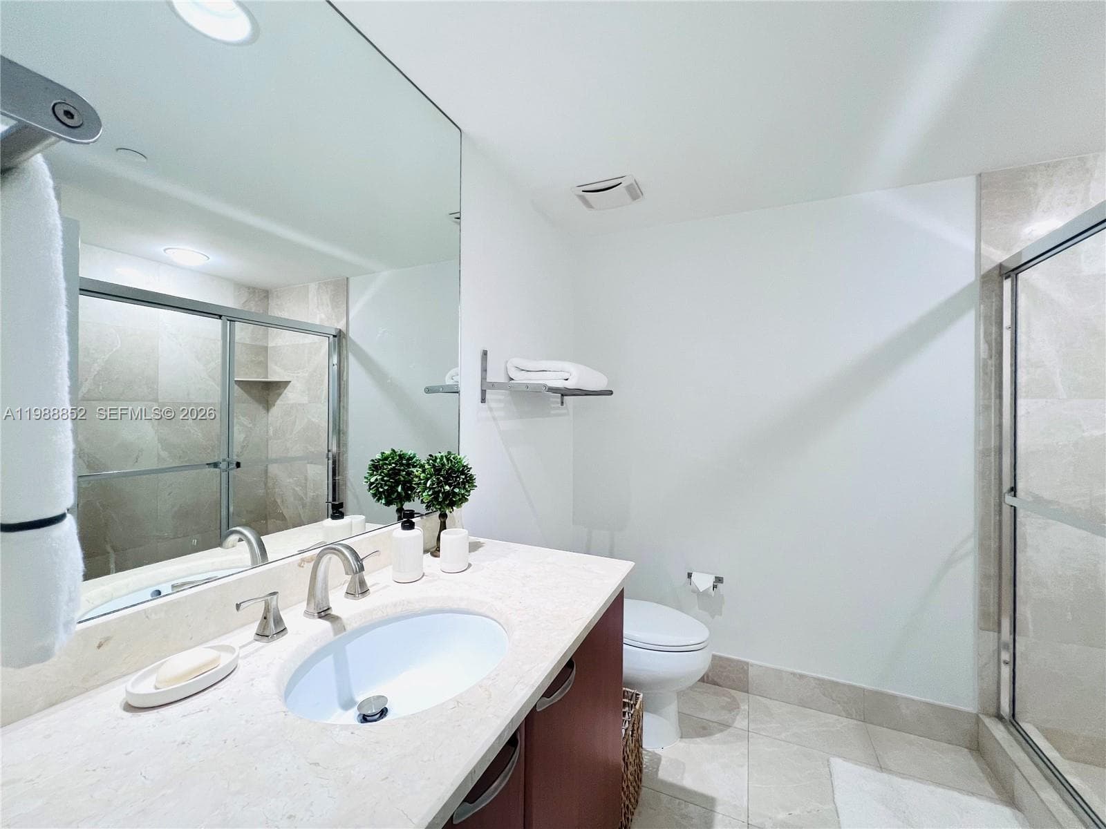 3301 NE 183rd St # 905, Aventura FL 33160 — 38