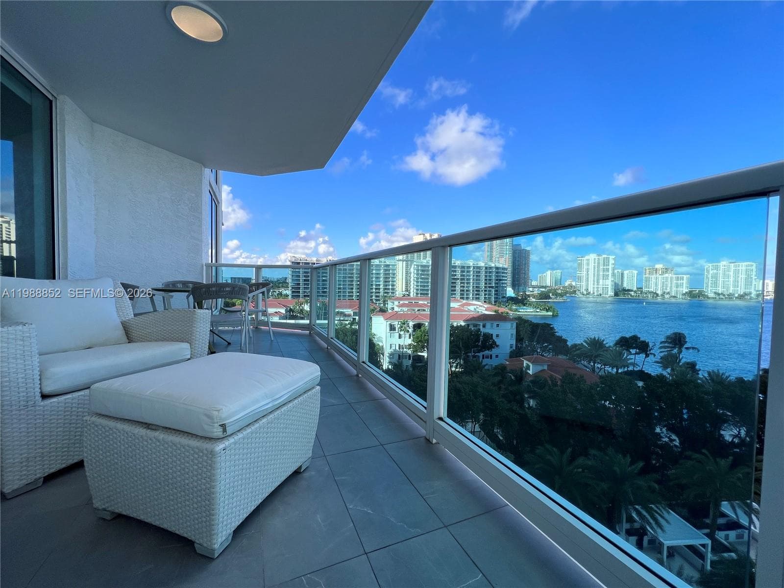 3301 NE 183rd St # 905, Aventura FL 33160 — 54
