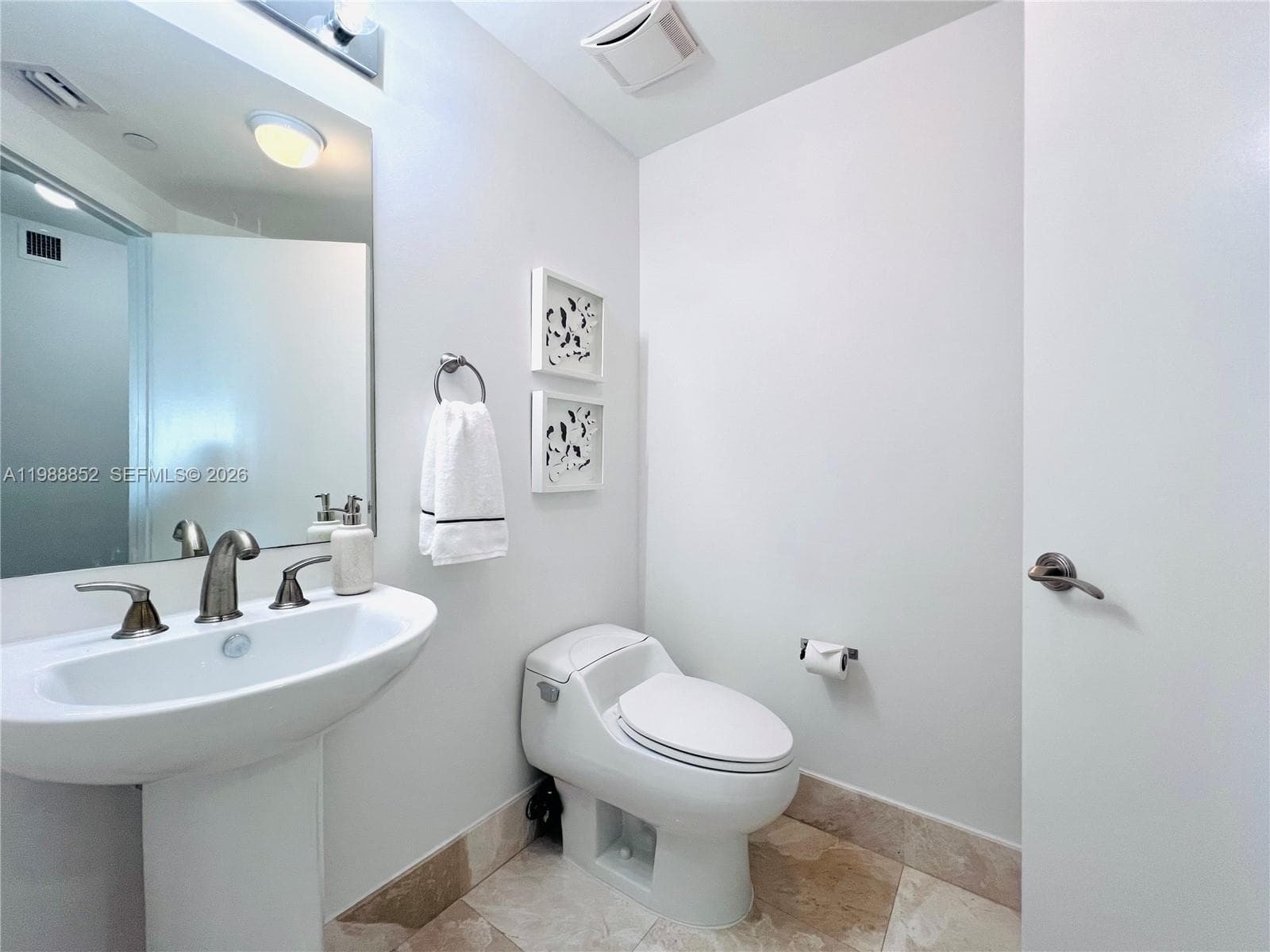 3301 NE 183rd St # 905, Aventura FL 33160 — 44