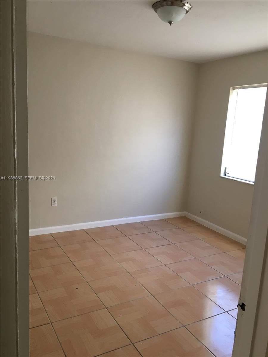 1851 NE 168th St # A10, North Miami Beach FL 33162 — 6