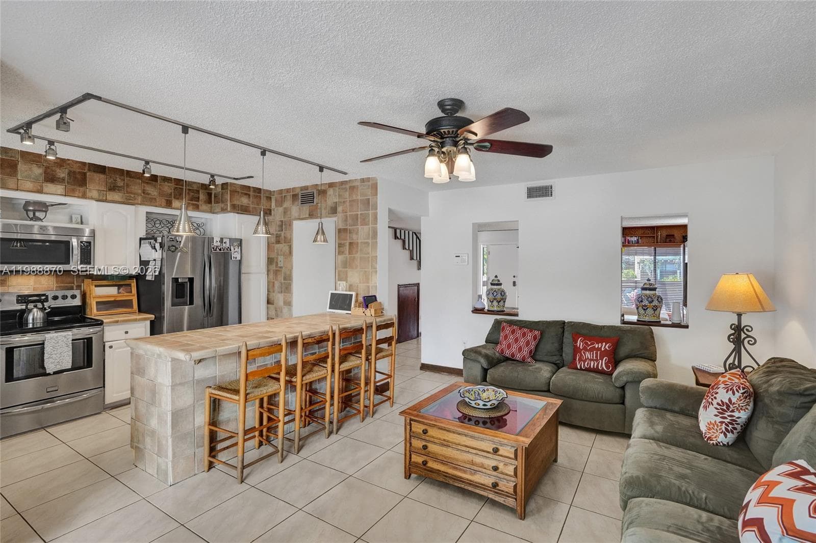 16465 NE 26th Ave # 18, North Miami Beach FL 33160 — 2