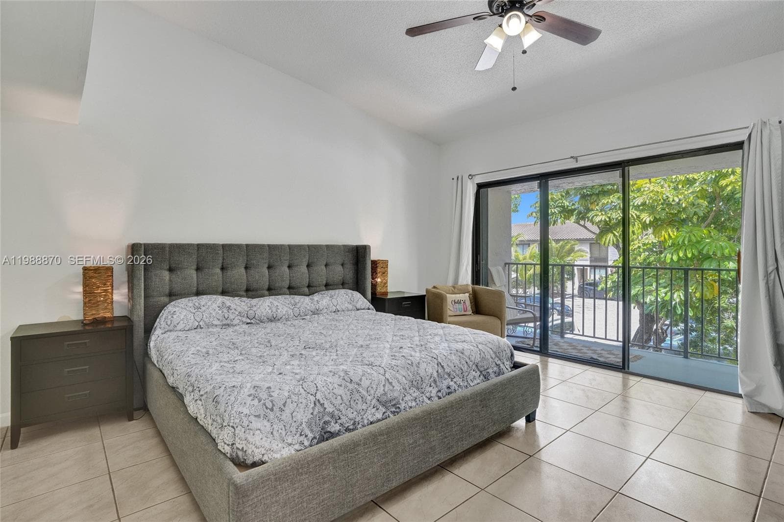 16465 NE 26th Ave # 18, North Miami Beach FL 33160 — 12