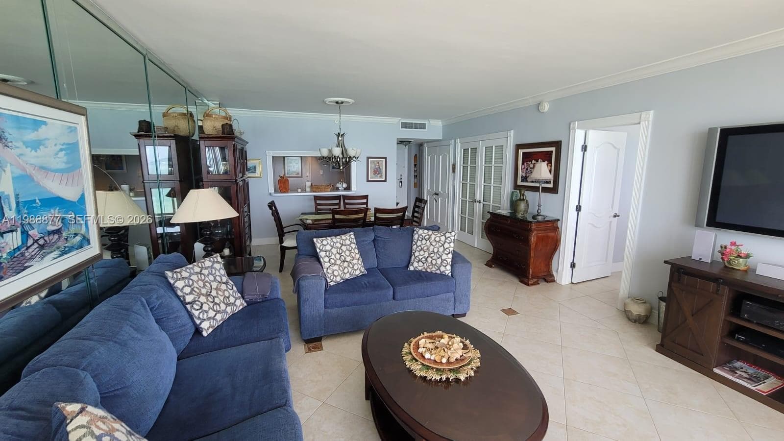 5601 Collins Ave # 1110, Miami Beach FL 33140 — 9