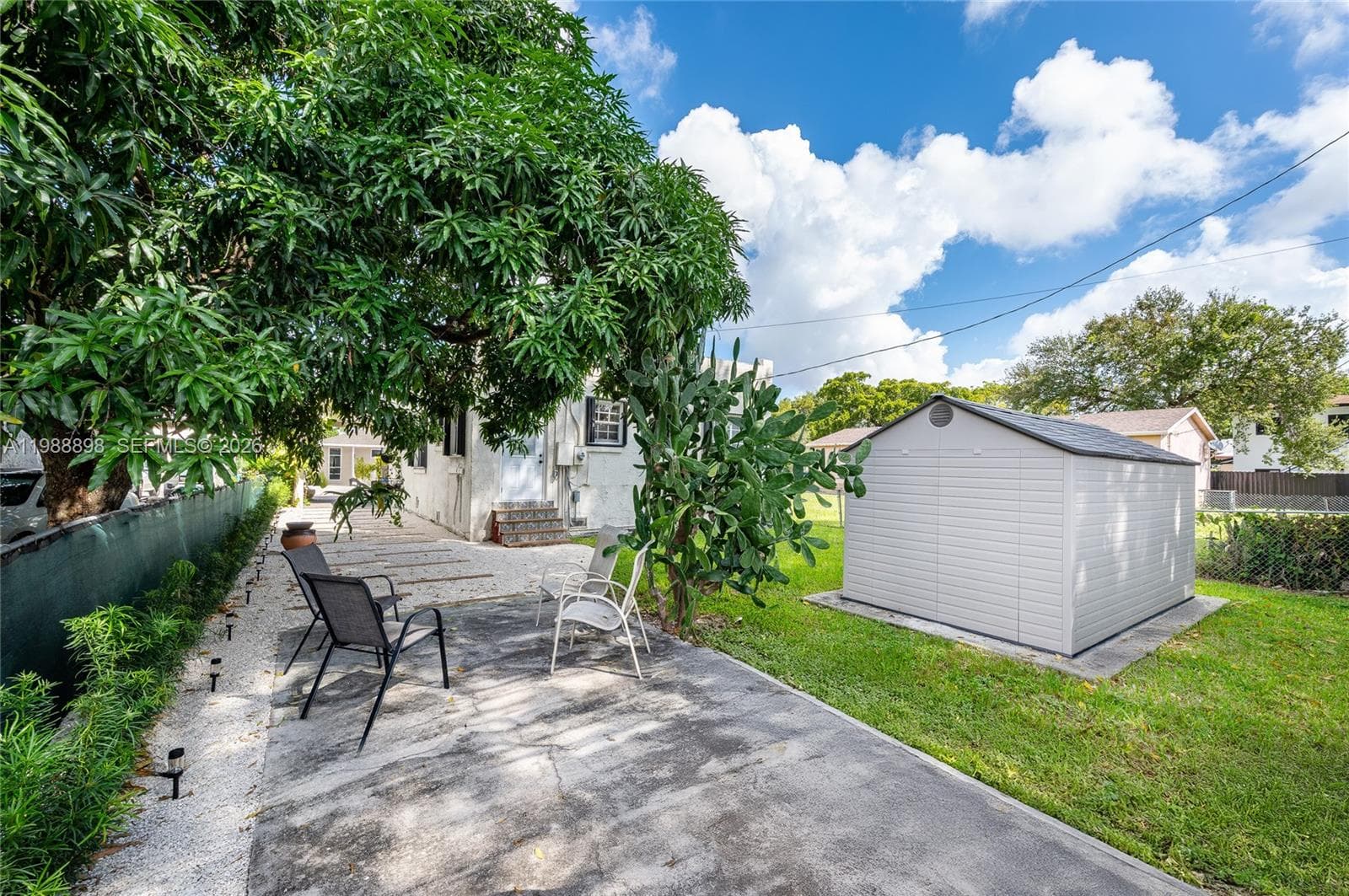 1844 NW 47th St, Miami FL 33142 — 10