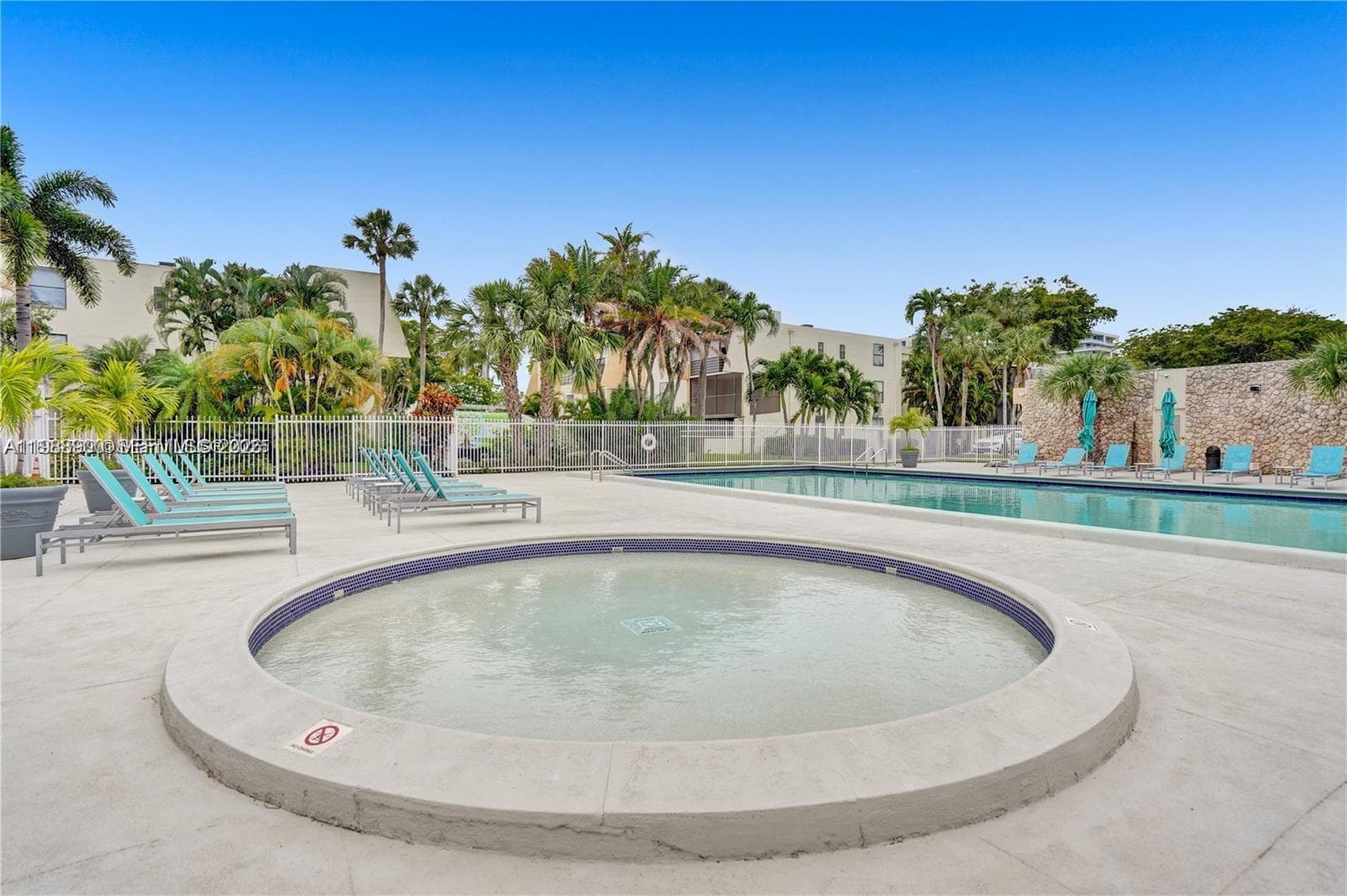 20441 NE 30th Ave # 9, Aventura FL 33180 — 25