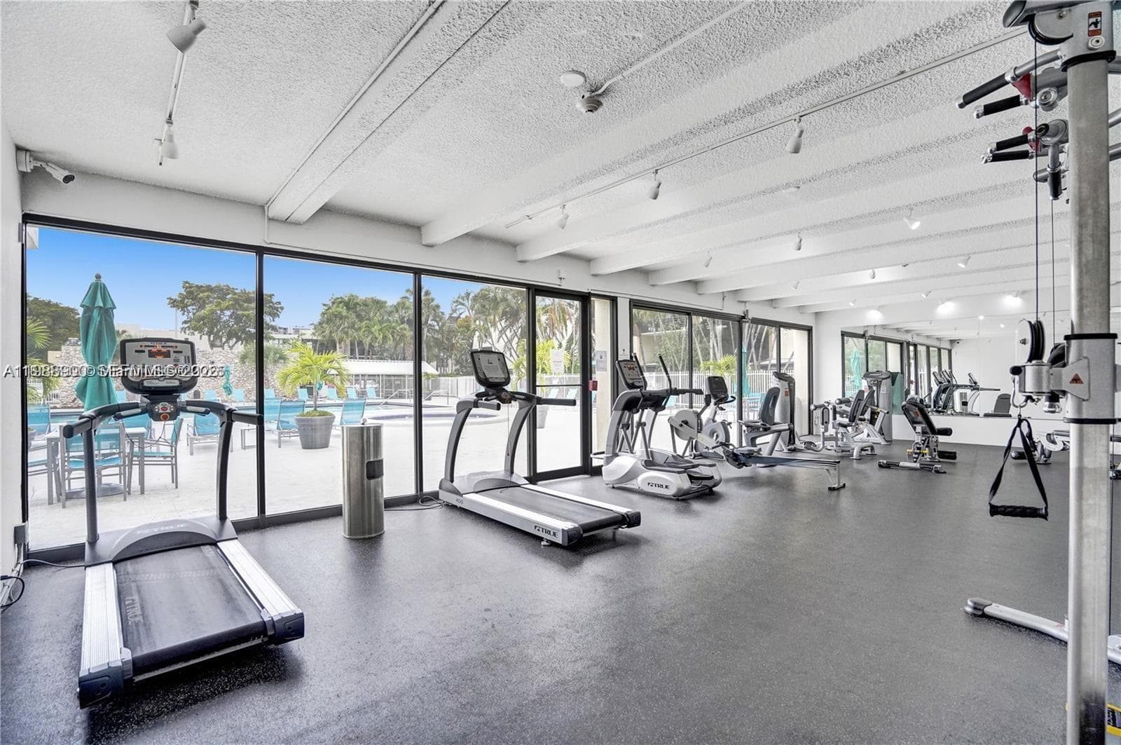 20441 NE 30th Ave # 9, Aventura FL 33180 — 21