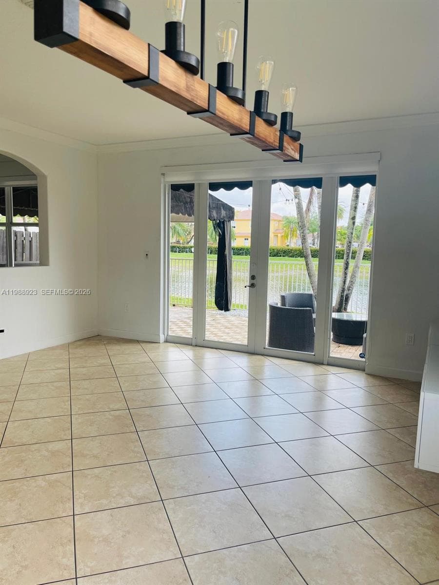 8666 NW 109th Ct # 8666, Doral FL 33178 — 9