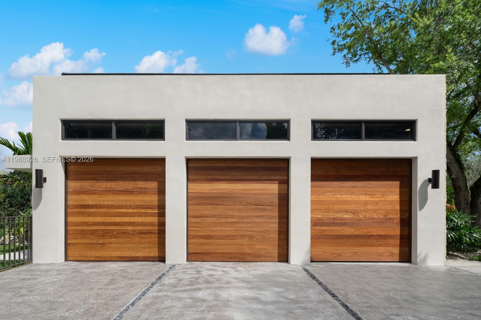 5545 SW 81st Ter, Miami FL 33143 — 96