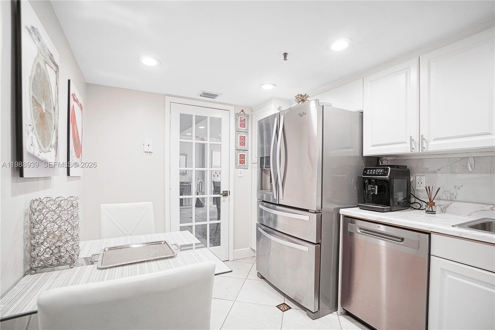 9 Island Ave # 2410, Miami Beach FL 33139 — 23