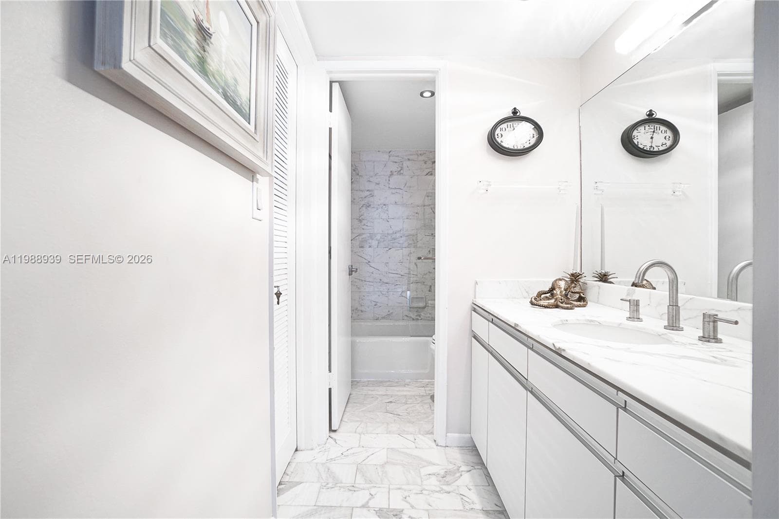 9 Island Ave # 2410, Miami Beach FL 33139 — 13