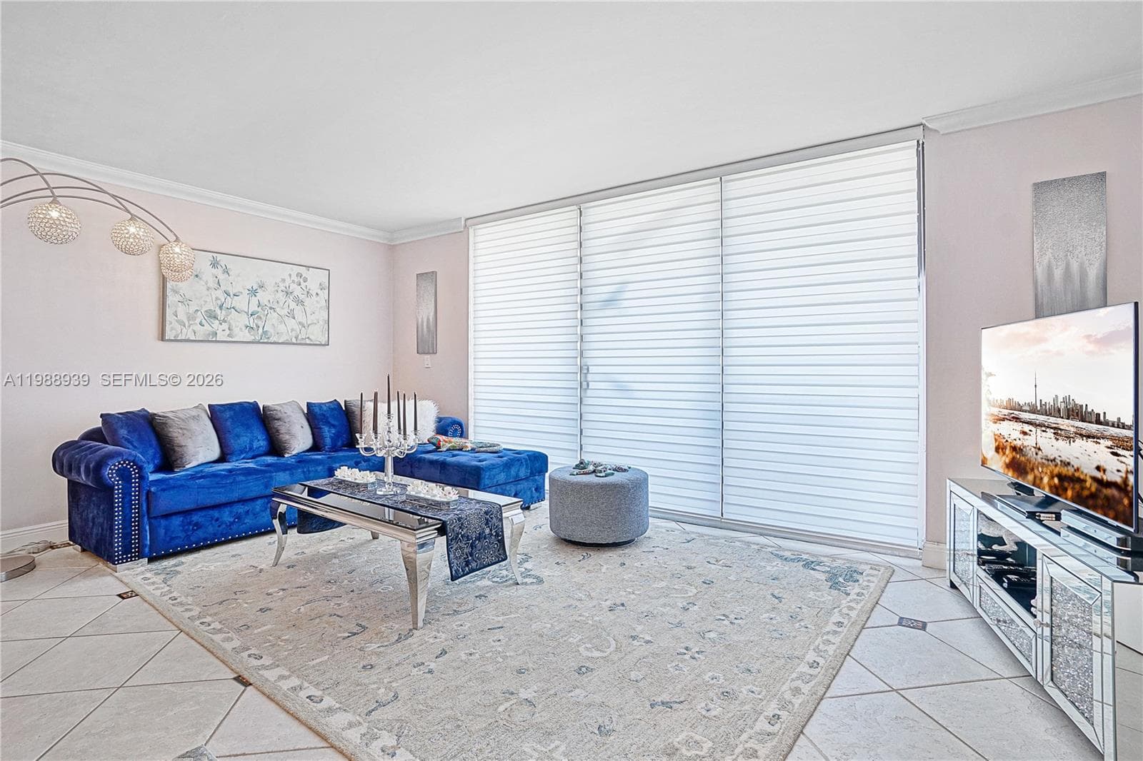 9 Island Ave # 2410, Miami Beach FL 33139 — 9