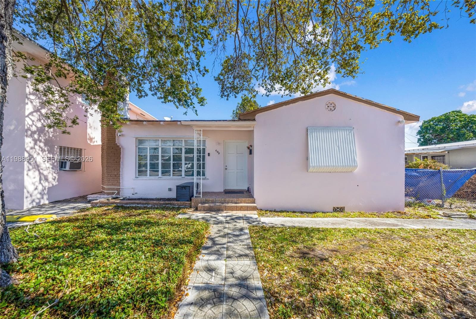 605 NW 34th Ave, Miami FL 33125 — 2