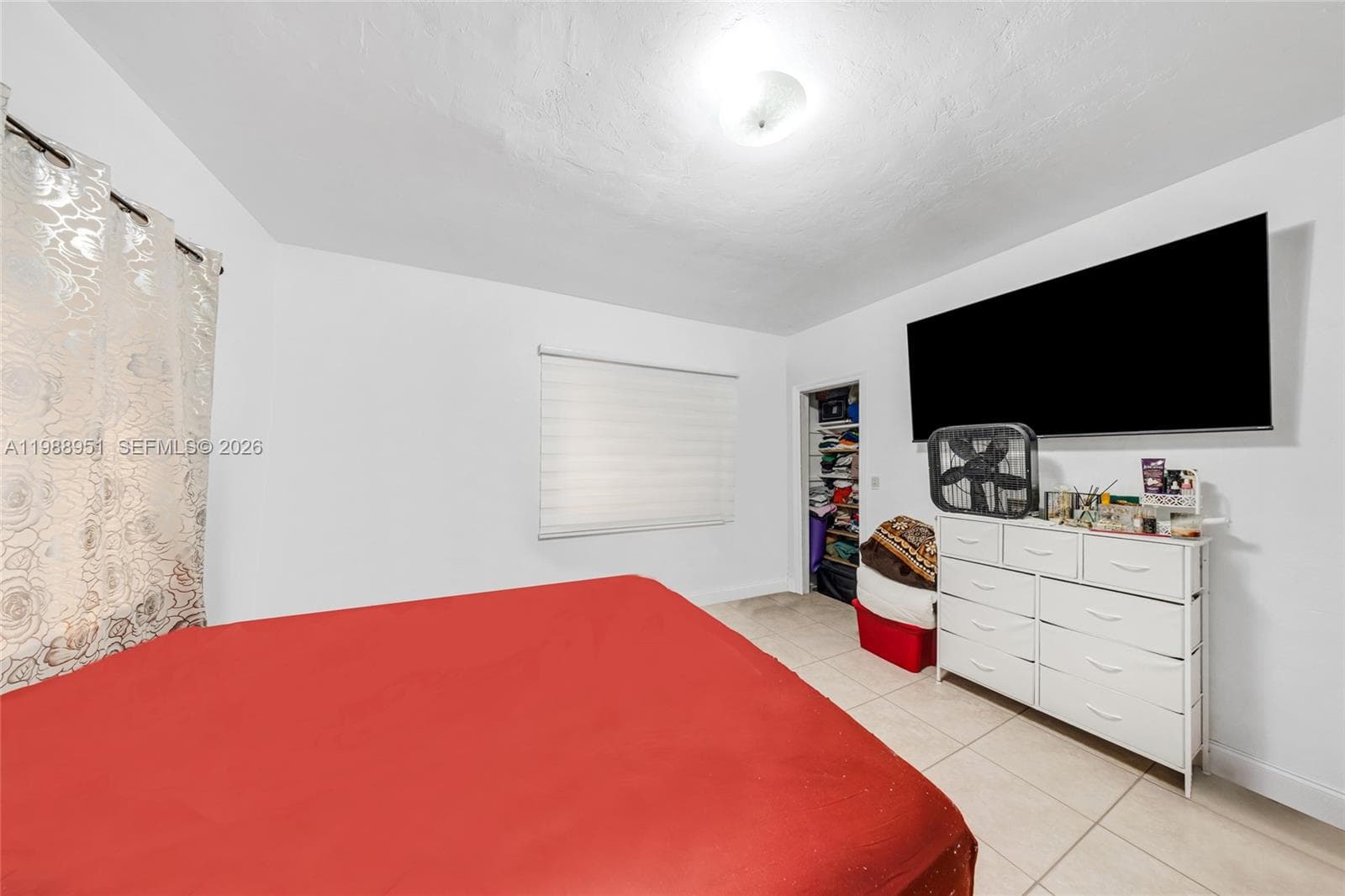 605 NW 34th Ave, Miami FL 33125 — 26