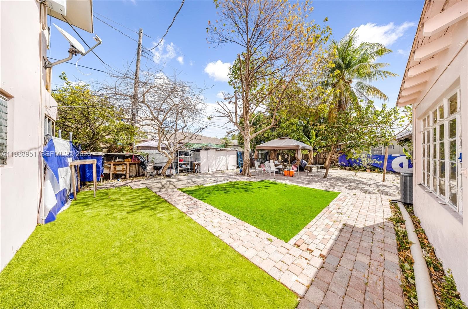 605 NW 34th Ave, Miami FL 33125 — 30