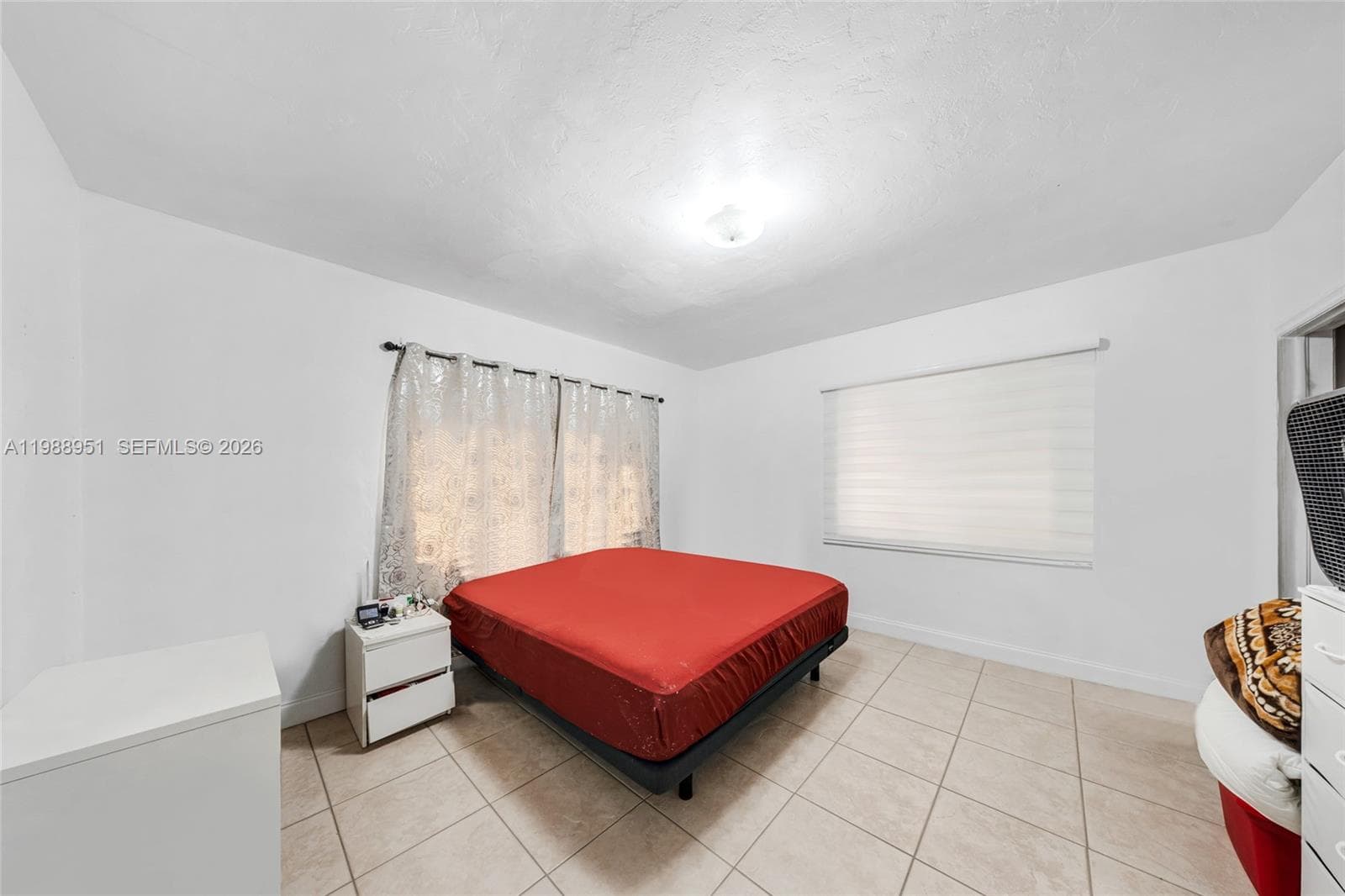 605 NW 34th Ave, Miami FL 33125 — 25