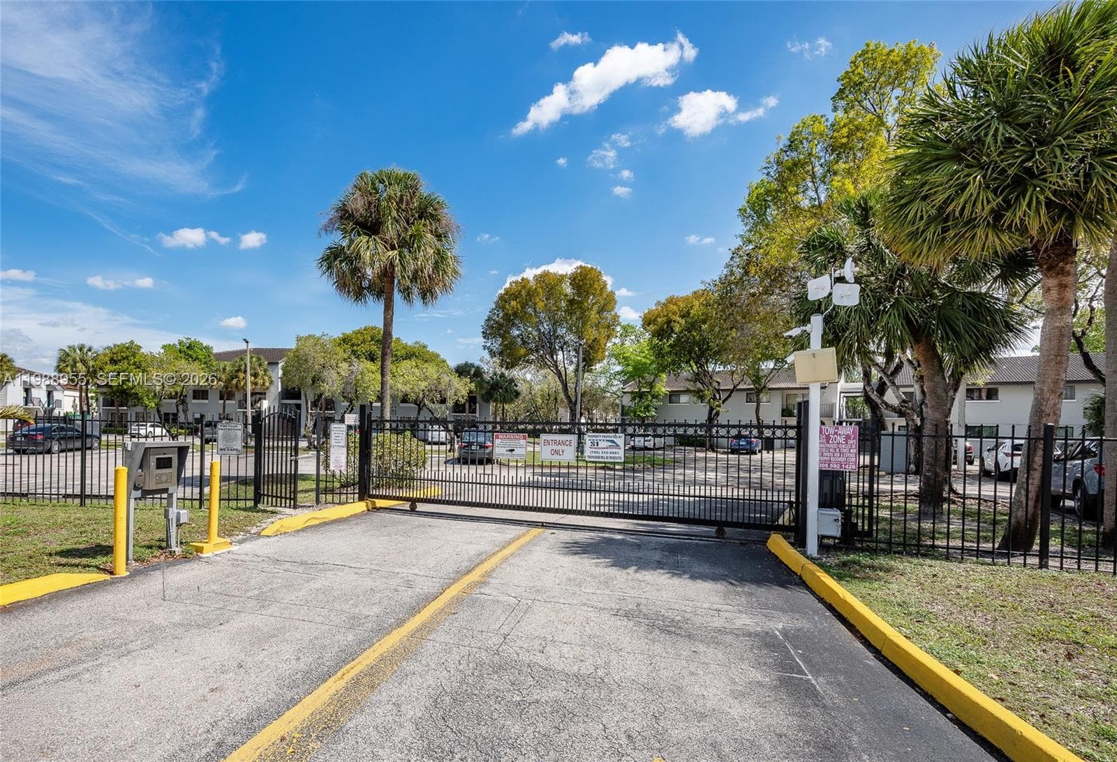 7095 NW 179th St # 110, Hialeah FL 33015 — 17
