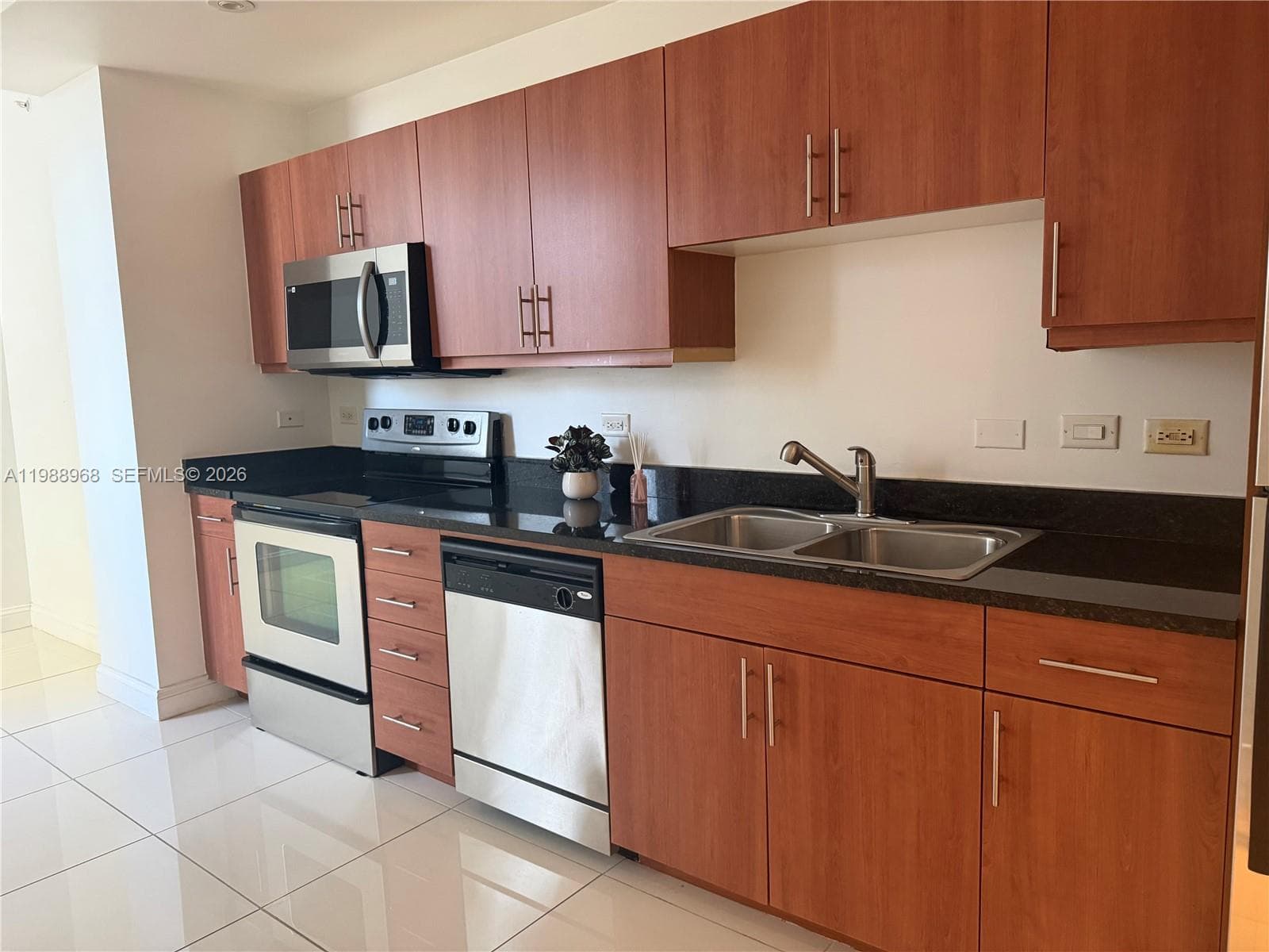 111 E Flagler St # 606, Miami FL 33131 — 3