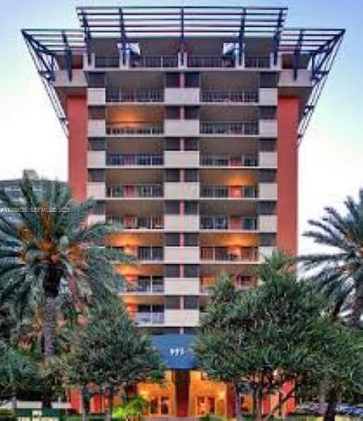 2951 S Bayshore Dr # 417, Miami FL 33133 — 16