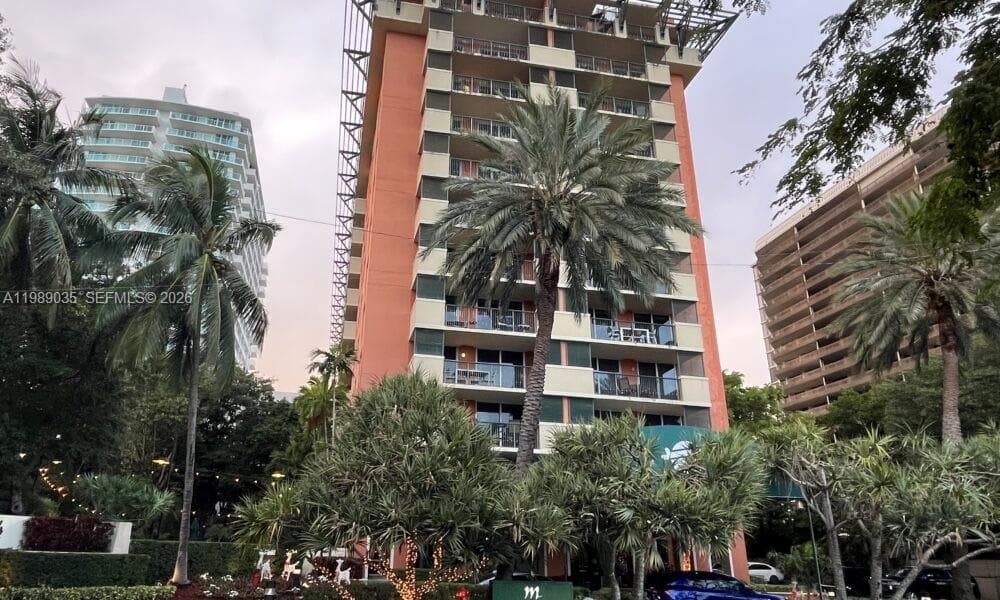 2951 S Bayshore Dr # 417, Miami FL 33133 — 18