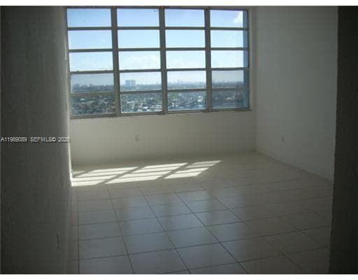 1351 NE Miami Gardens Dr # 1723E, Miami FL 33179 — 5