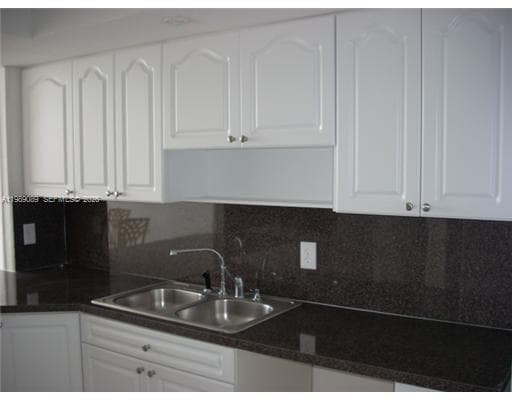 1351 NE Miami Gardens Dr # 1723E, Miami FL 33179 — 9