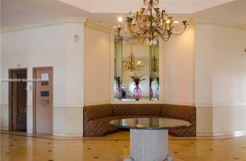 1351 NE Miami Gardens Dr # 1723E, Miami FL 33179 — 15