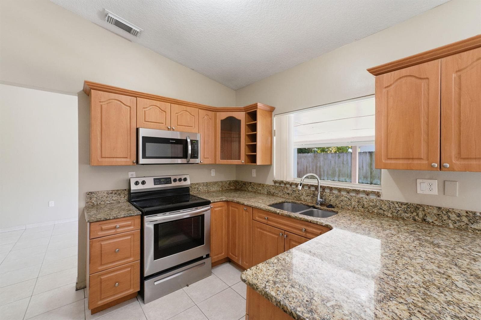 14490 SW 174th Terrace, Miami FL 33177 — 9