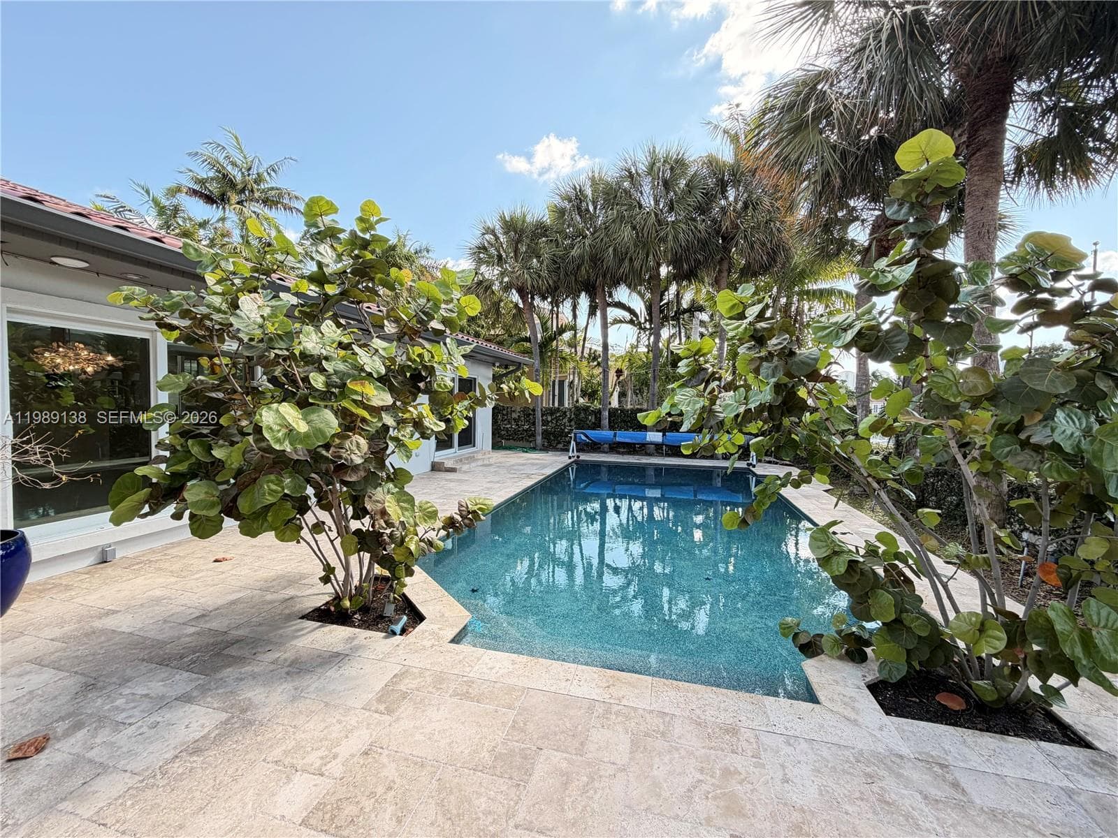 3200 NE 165th St, North Miami Beach FL 33160 — 37
