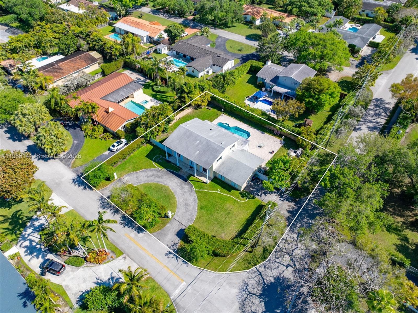 7390 SW 114th St, Pinecrest FL 33156 — 2