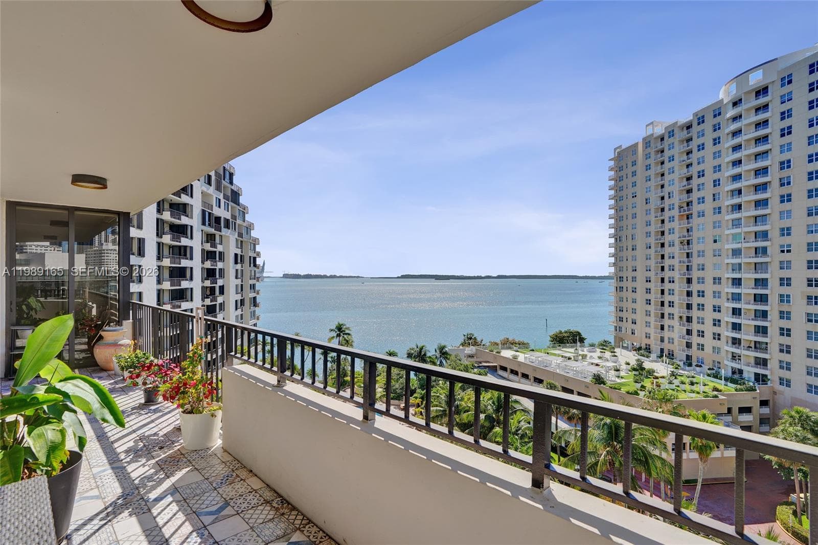 520 Brickell Key Dr # A1015, Miami FL 33131 — 27