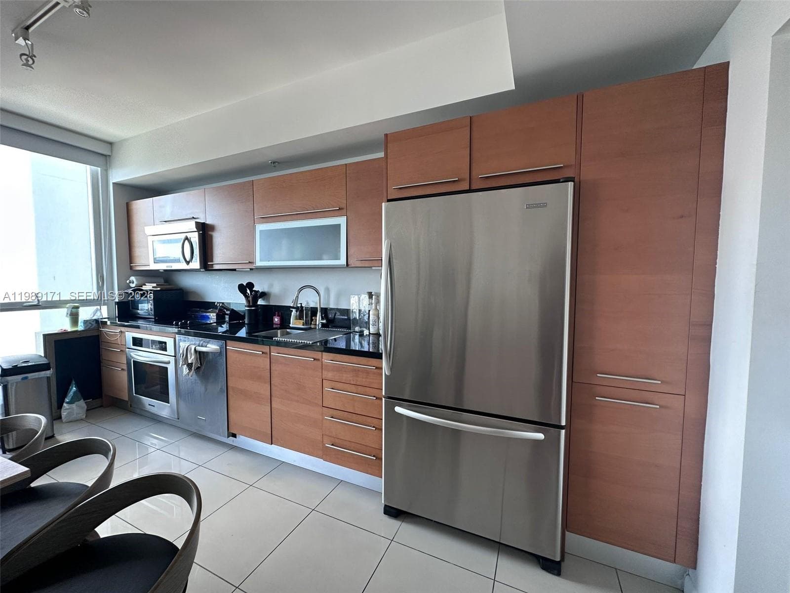 244 Biscayne Blvd # 3707, Miami FL 33132 — 22