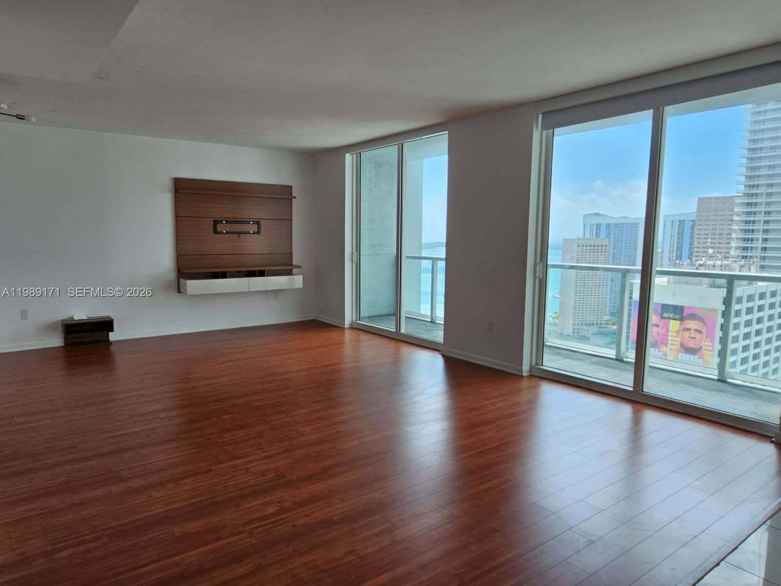 244 Biscayne Blvd # 3707, Miami FL 33132 — 7